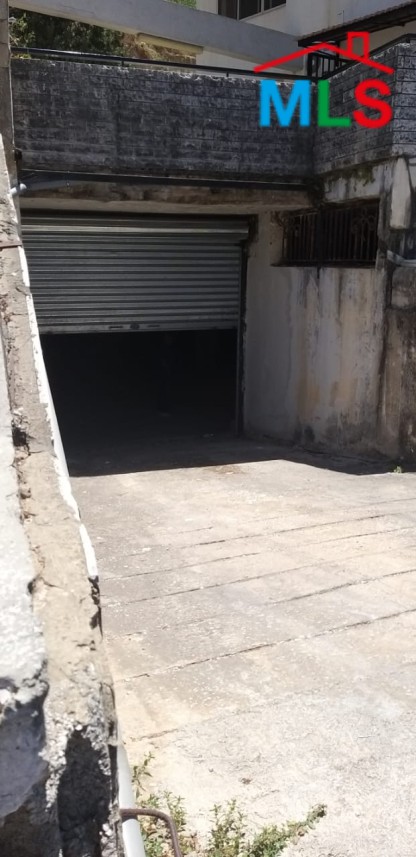 Open Space Warehouse for Sale In Naccache