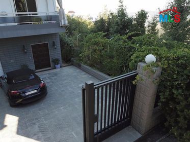 Old Furnished House For Sale In Nahr Ibrahim- Zaaitrieh