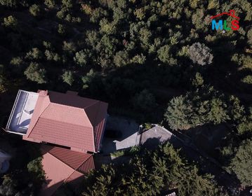 Old Furnished House For Sale In Nahr Ibrahim- Zaaitrieh