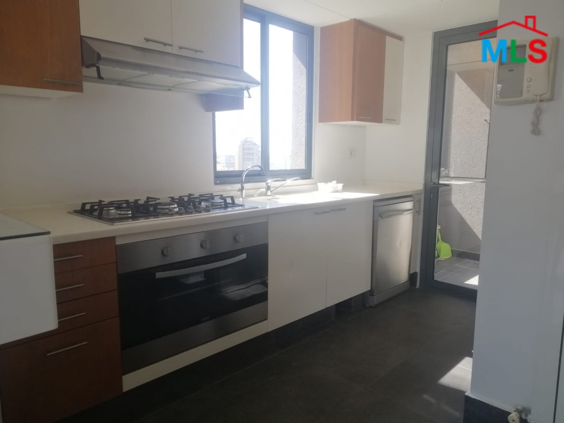 Spacious Duplex With Open view for Sale In Achrafieh, Sioufi