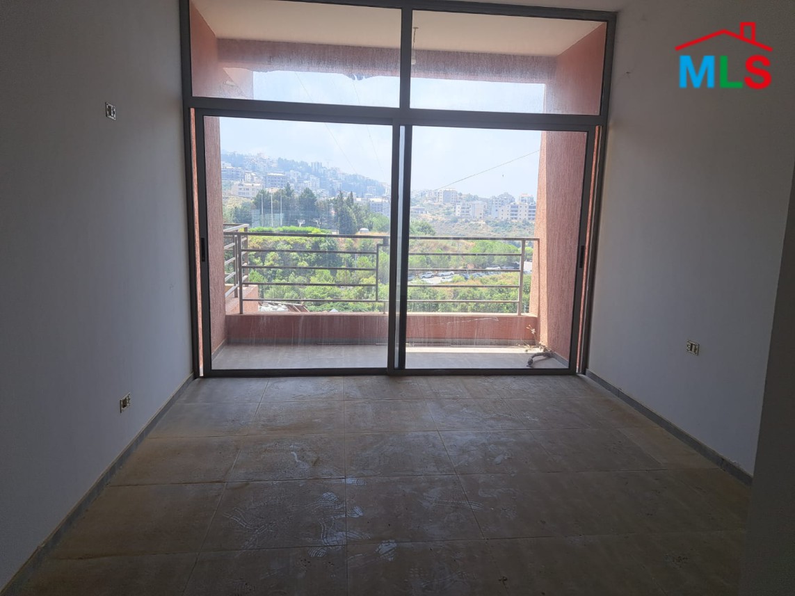 Foyer Building for Sale in Blat near LAU