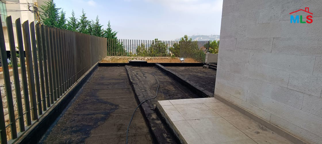 Spacious Apartment with Garden for Sale in Kfarhbeib