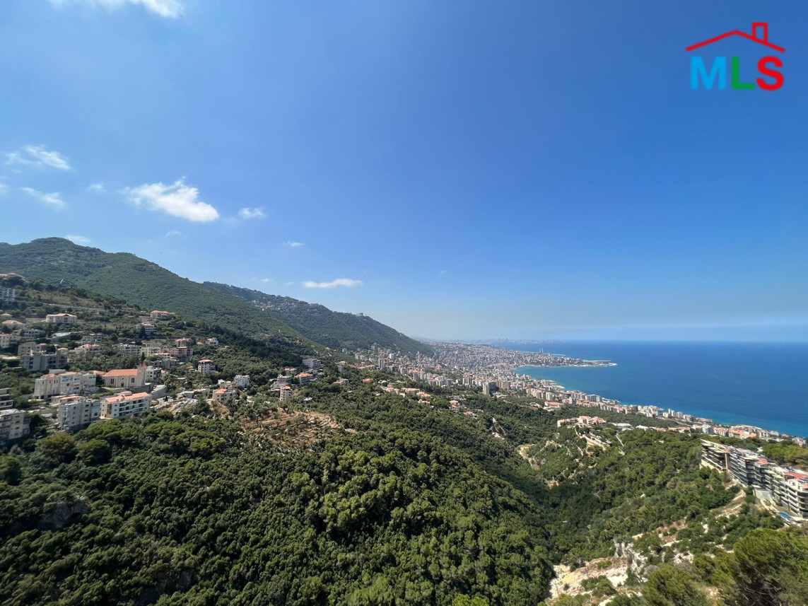 A Deluxe Apartment with an Open View For Sale In Kfarhbeib