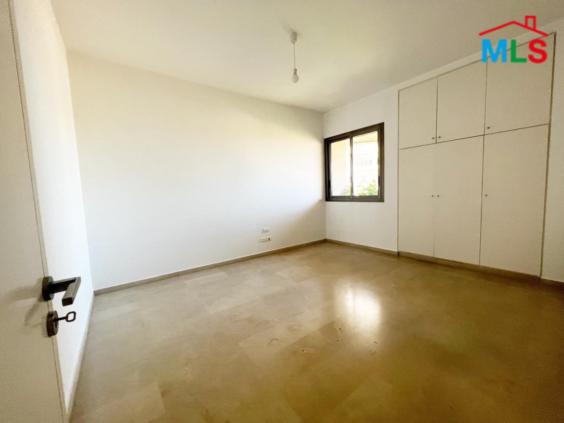 4-Bedroom Apartment for Sale in Achrafieh, Carré D'or