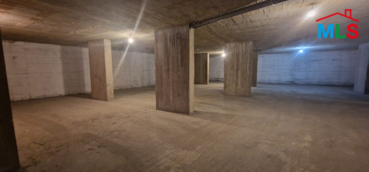 Warehouse for Sale In Batroun