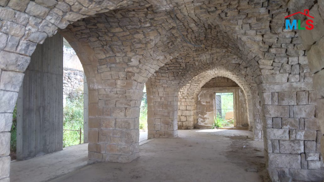 Land With Fully Renovated House for Sale In Ain Aar