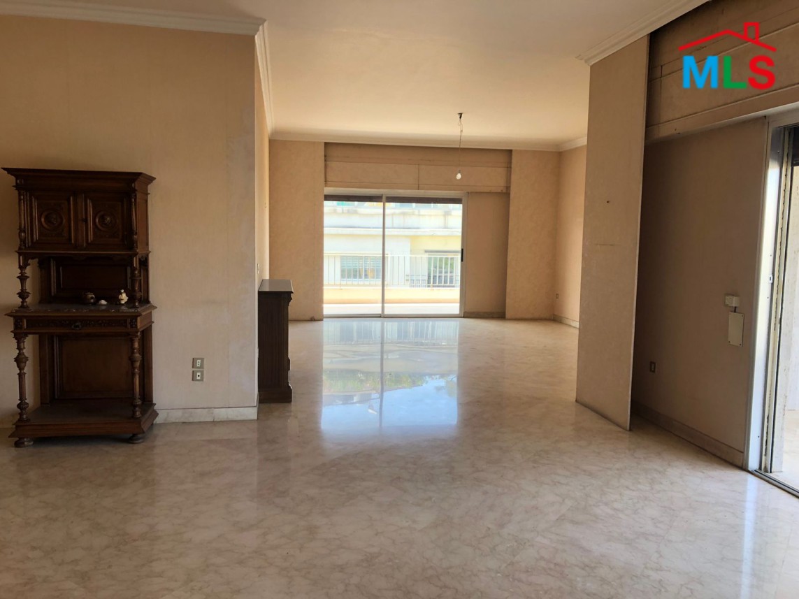 400 SQM Apartment for Sale in Badaro 24-Hour Electricity!