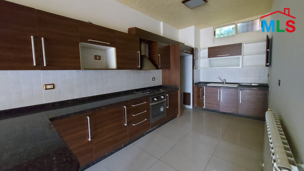 Private High End and Decorated Triplex for Sale In Aamchit