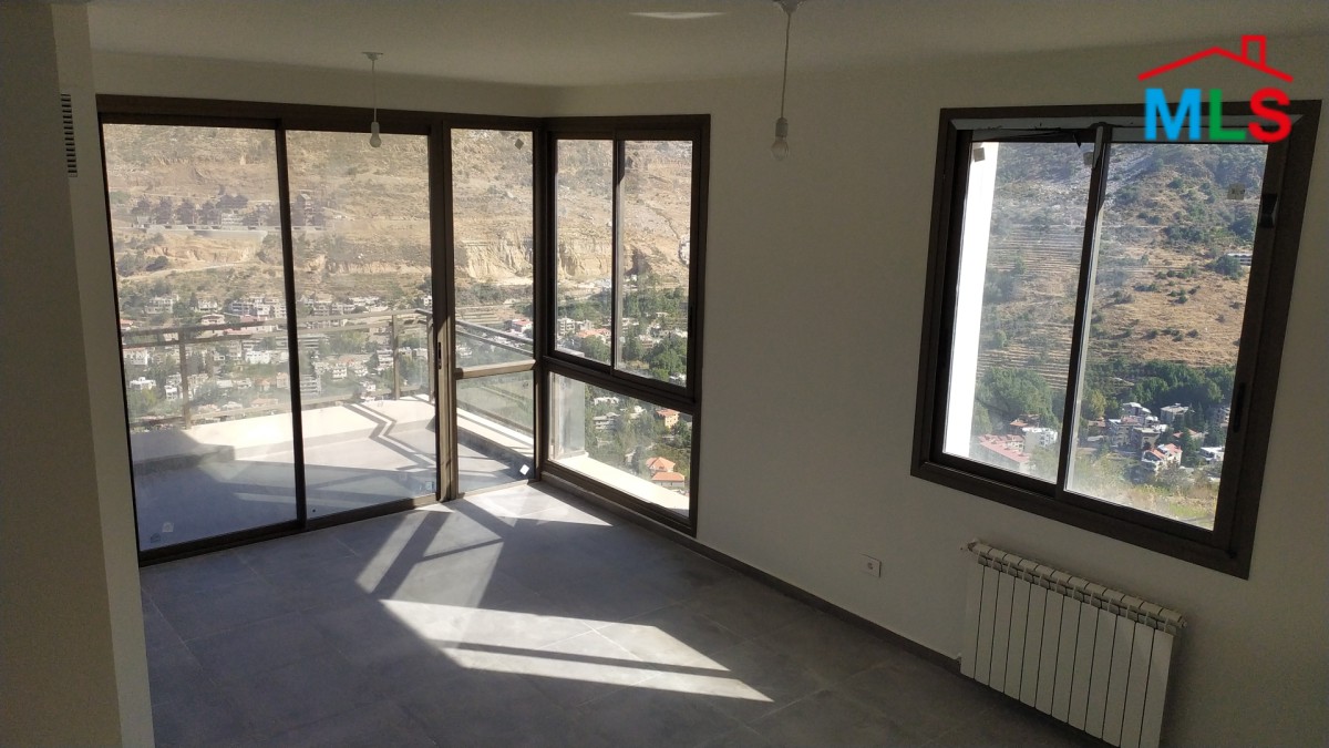 Duplex Chalet With Garden for Sale In Fakra