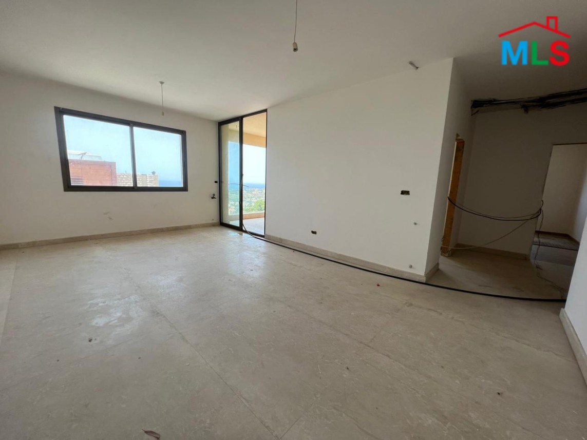 160 SQM Deluxe Apartment for Sale in Kfarhbeib