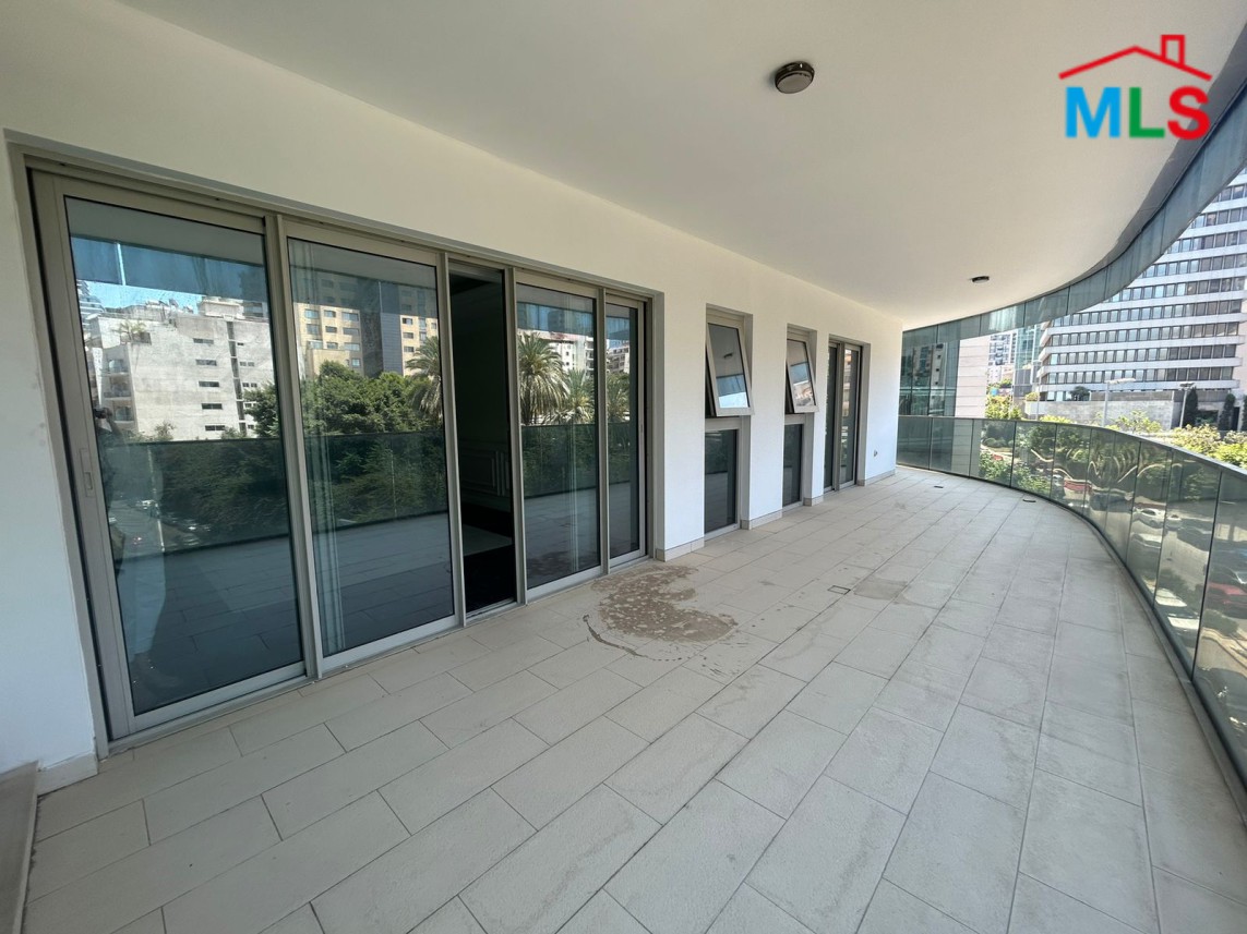 Apartment with Sea View in Prestigious Tower for Sale In Down Town