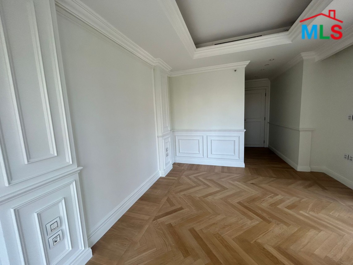 Apartment with Sea View in Prestigious Tower for Sale In Down Town