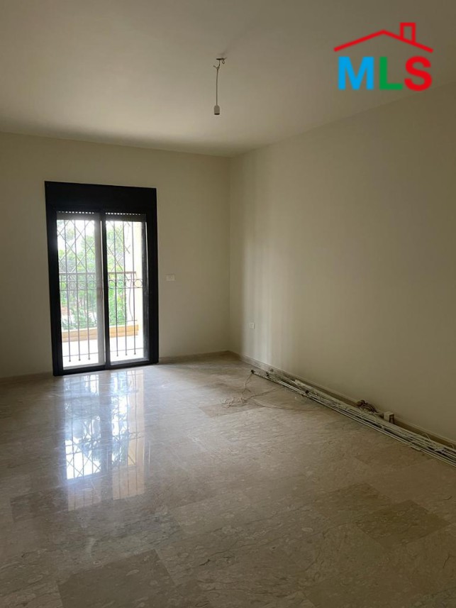 Spacious Apartment With Green View for Sale In Broumana