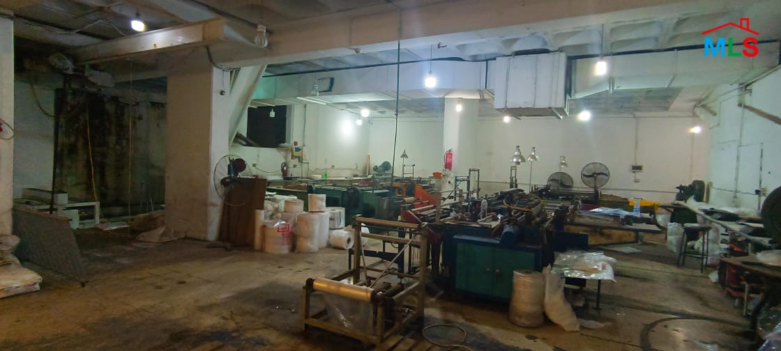 Industrial Factory for Sale in Mazraat Yachouh