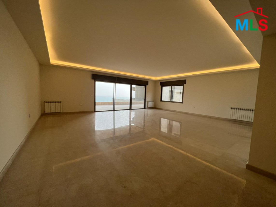 Deluxe And Decorated Apartment With Terrace for Sale in Adma