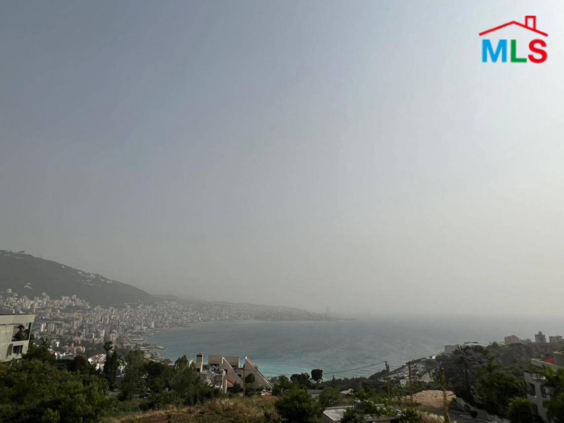 Deluxe And Decorated Apartment With Terrace for Sale in Adma