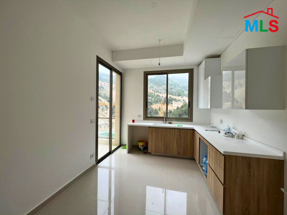 Apartment for Sale In A Calm Area in Adma