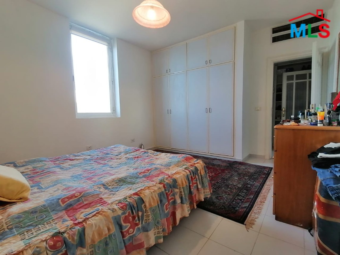 Furnished Chalet With Sea View for Sale In A Well Known Resort In Jounieh