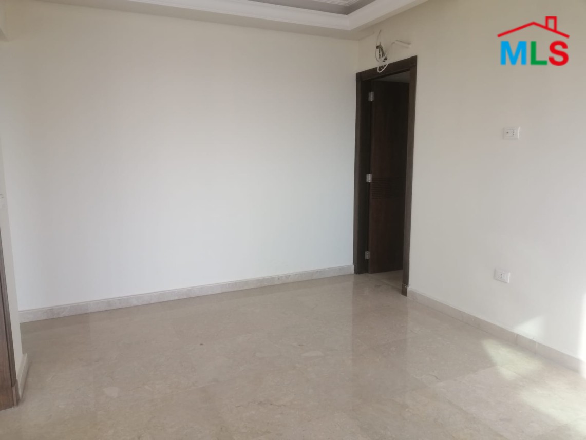 Luminous Apartment with Roof Terrace For Sale in Sioufi, Achrafieh