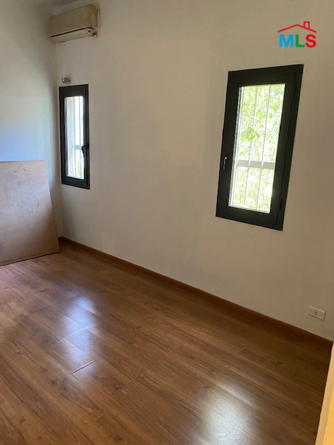 Fully Furnished Apartment With 450 SQM Garden for Sale in Mtayleb