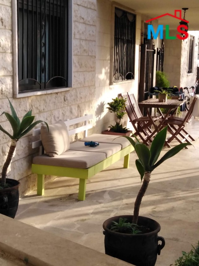 Unfurnished Apartment for Sale in Hboub with A Large Garden