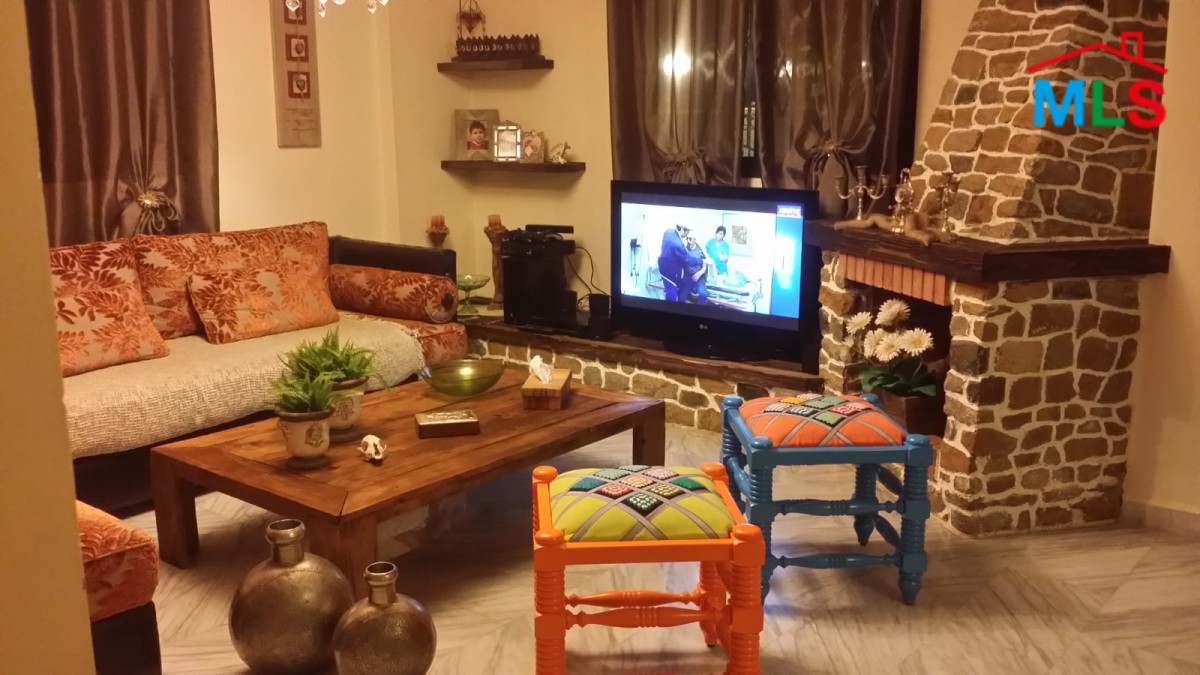 Unfurnished Apartment for Sale in Hboub with A Large Garden