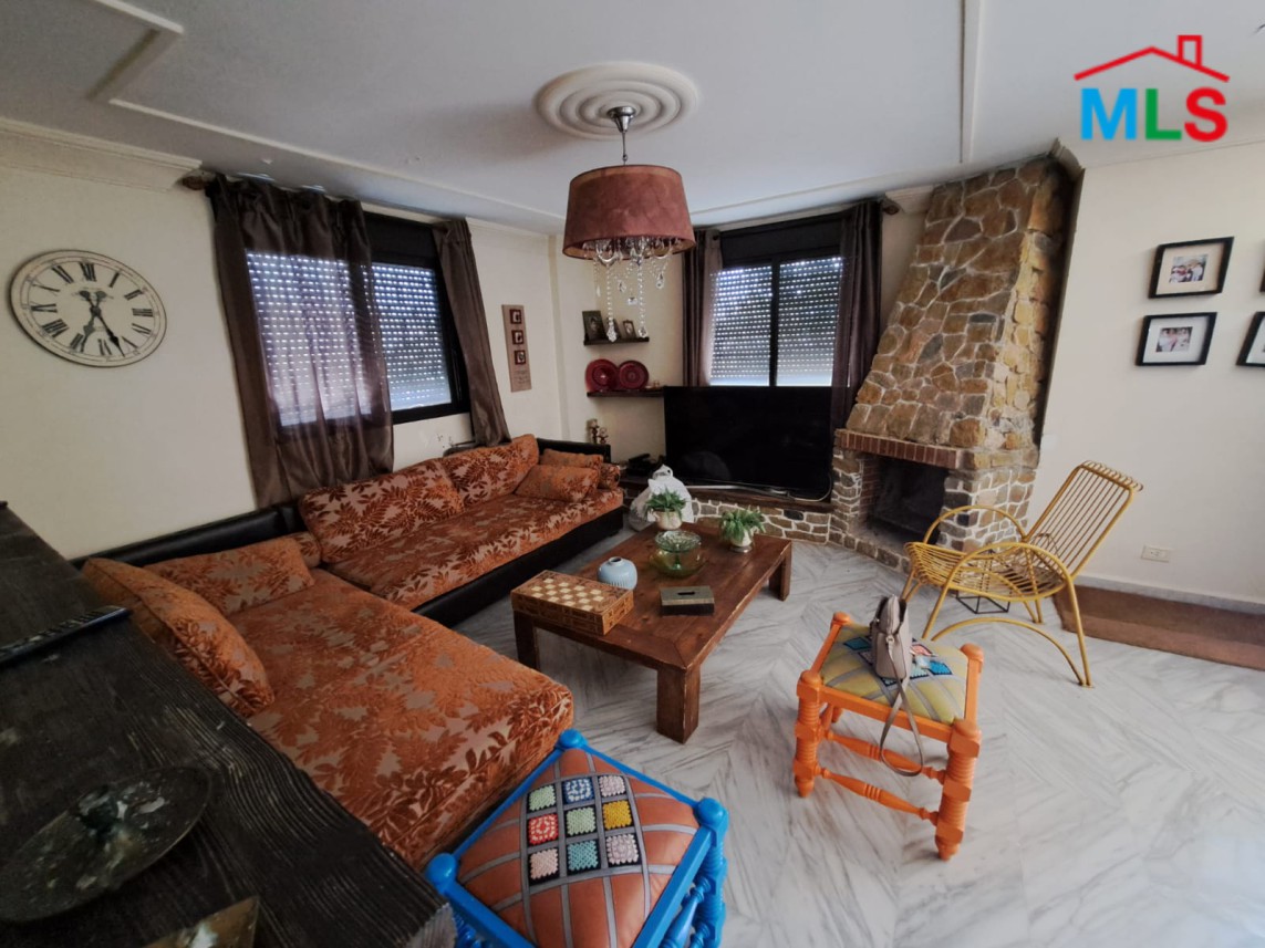 Unfurnished Apartment for Sale in Hboub with A Large Garden