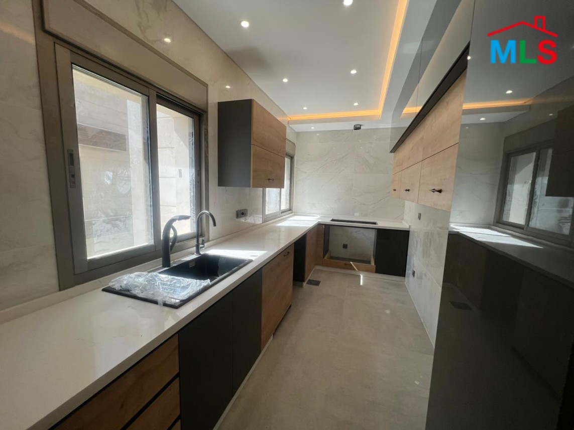 Wonderful duplex for Sale in Adma with A Garden, Terrace and a Beautiful view.