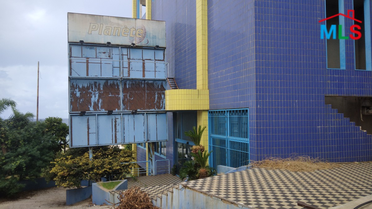7,353 SQM Building for Sale In Zouk Mikael