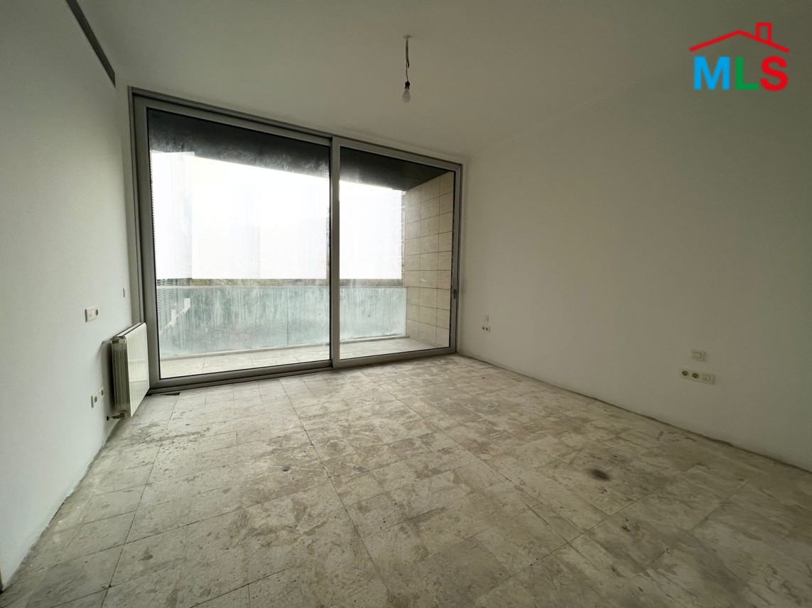 Apartment with Full Sea View for Sale in Downtown