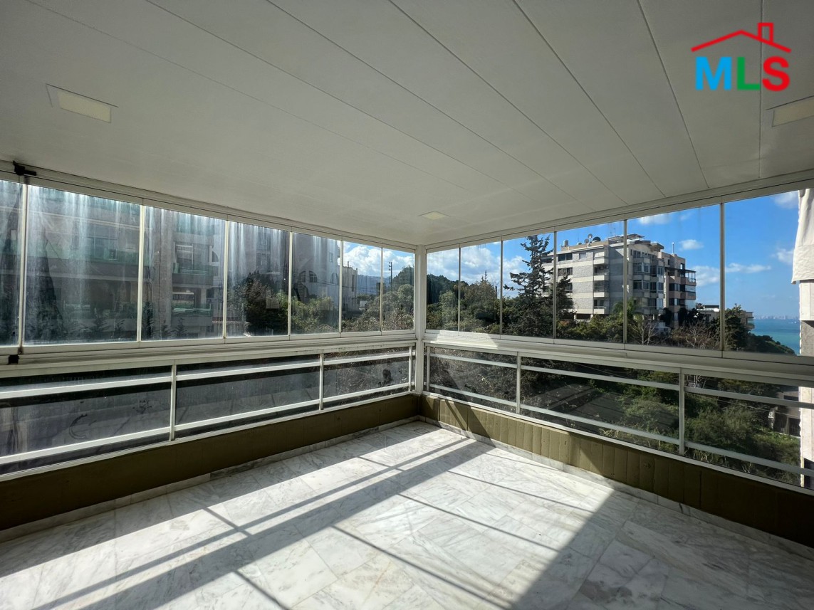 300 sqm Apartment for Sale In Adma
