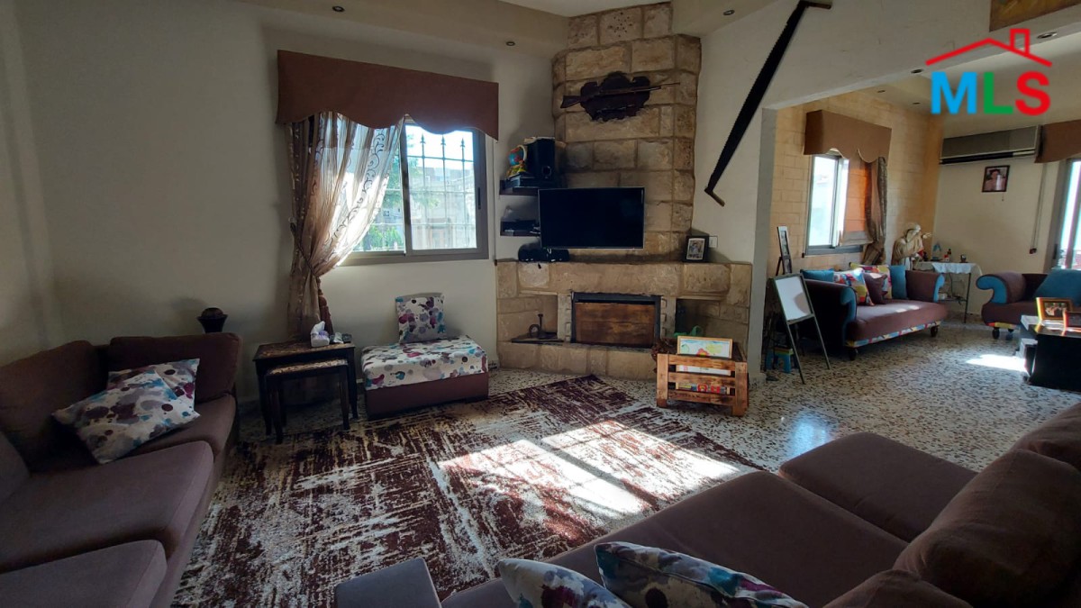 Apartment In Hboub With 80 SQM Terrace for Sale