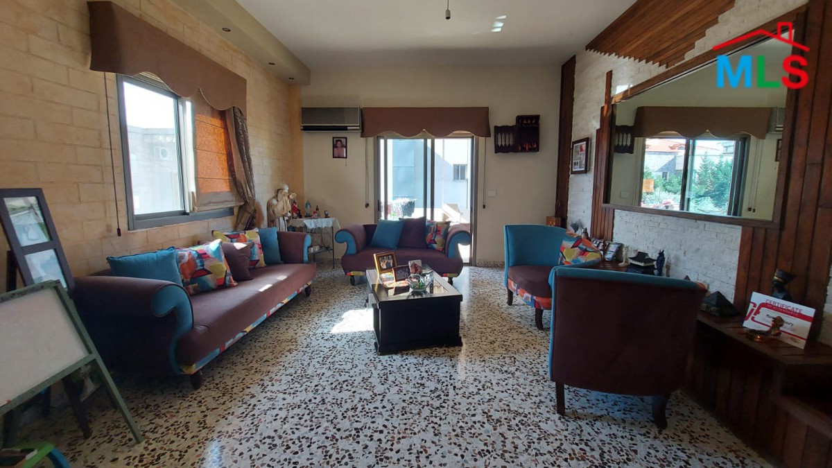 Apartment In Hboub With 80 SQM Terrace for Sale