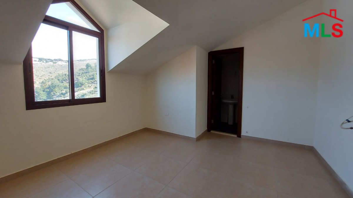 Super Deluxe Duplex For Sale In Halat