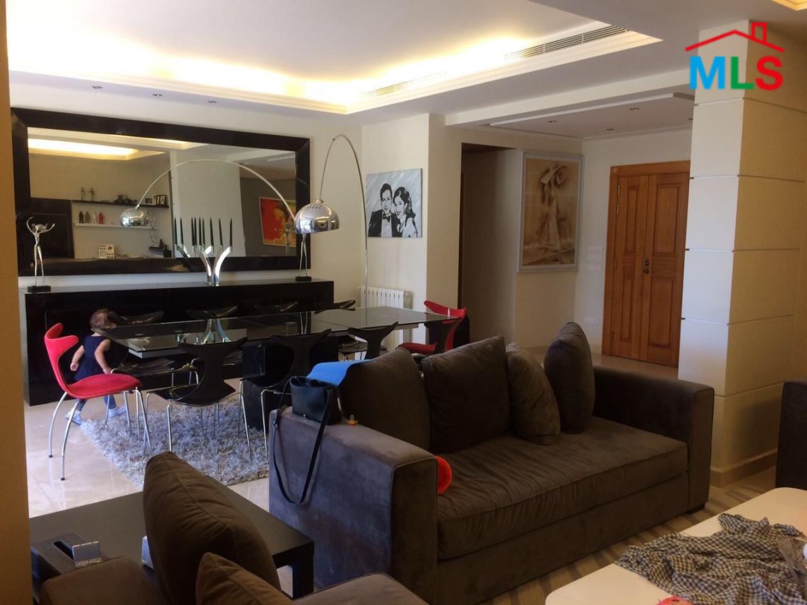 High-End Furnished Apartment with Terrace for Sale in New Shayle