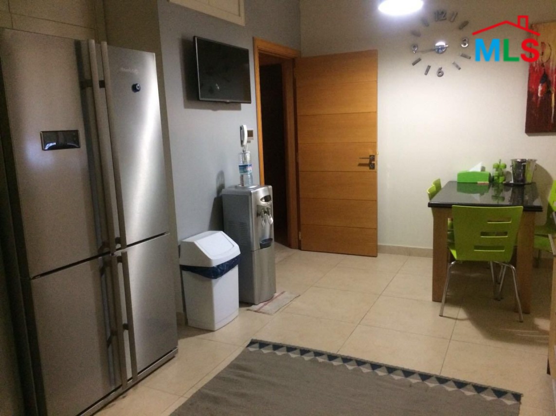 High-End Furnished Apartment with Terrace for Sale in New Shayle