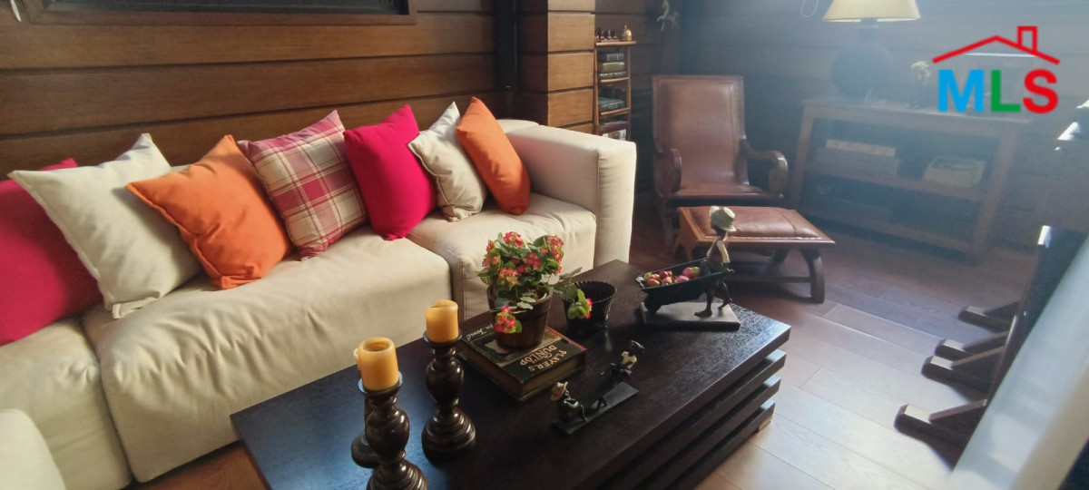 Fully Furnished duplex Chalet for Sale in San Antonio