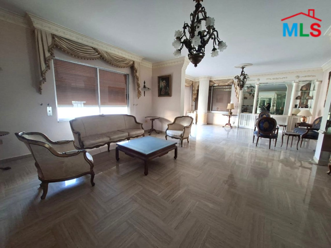 High-End Apartment for Sale in Ain el Tineh, Beirut
