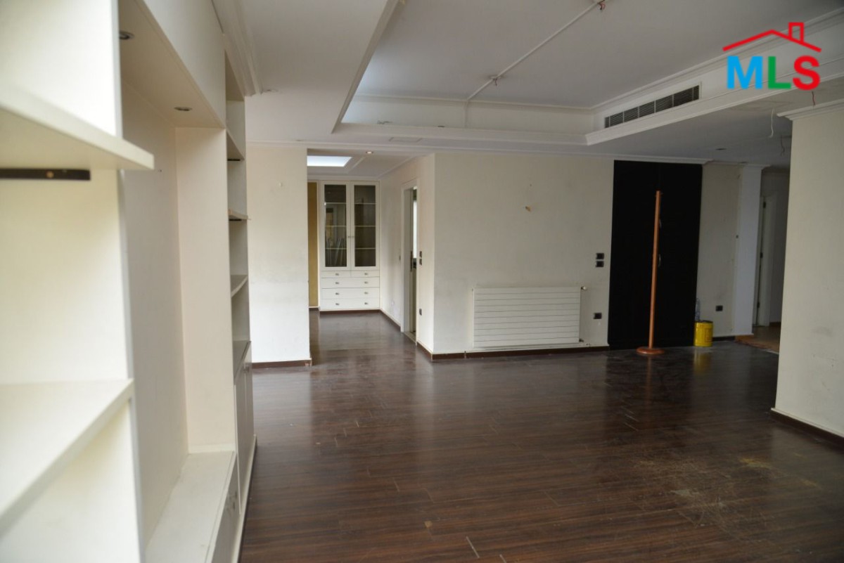 Spacious Apartment for Sale in Hamra