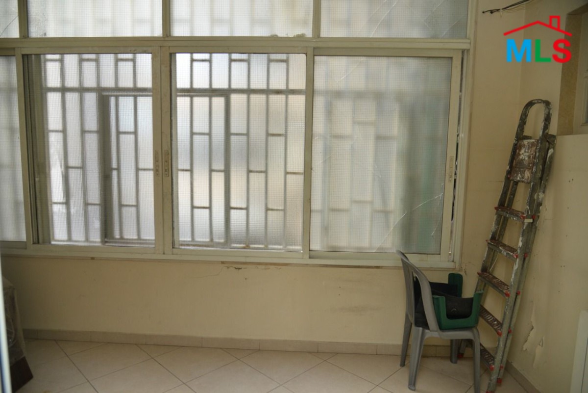 Spacious Apartment for Sale in Hamra