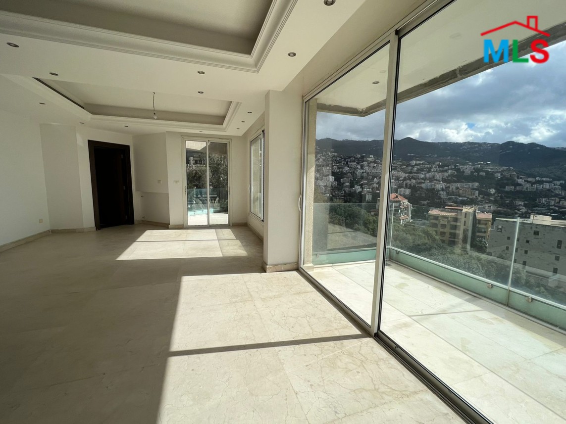 Apartment for Sale in Adma with an Amazing View