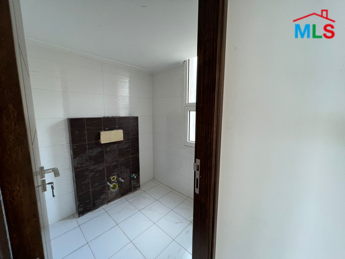 Apartment for Sale in Adma with an Amazing View