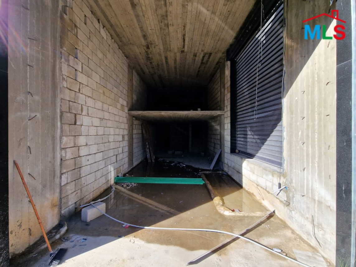 176 SQM Shop for Sale in Batroun in a Prime Location