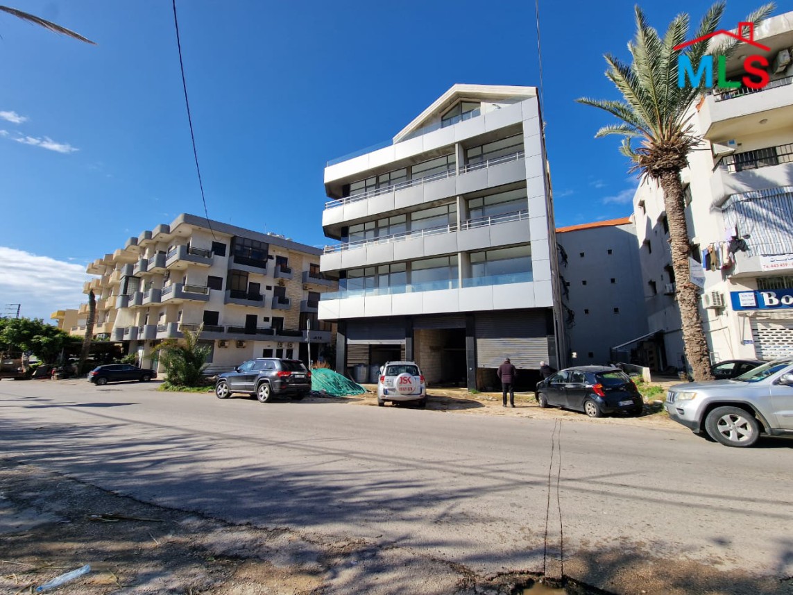 129 SQM Shop for Sale in Batroun in a Prime Location
