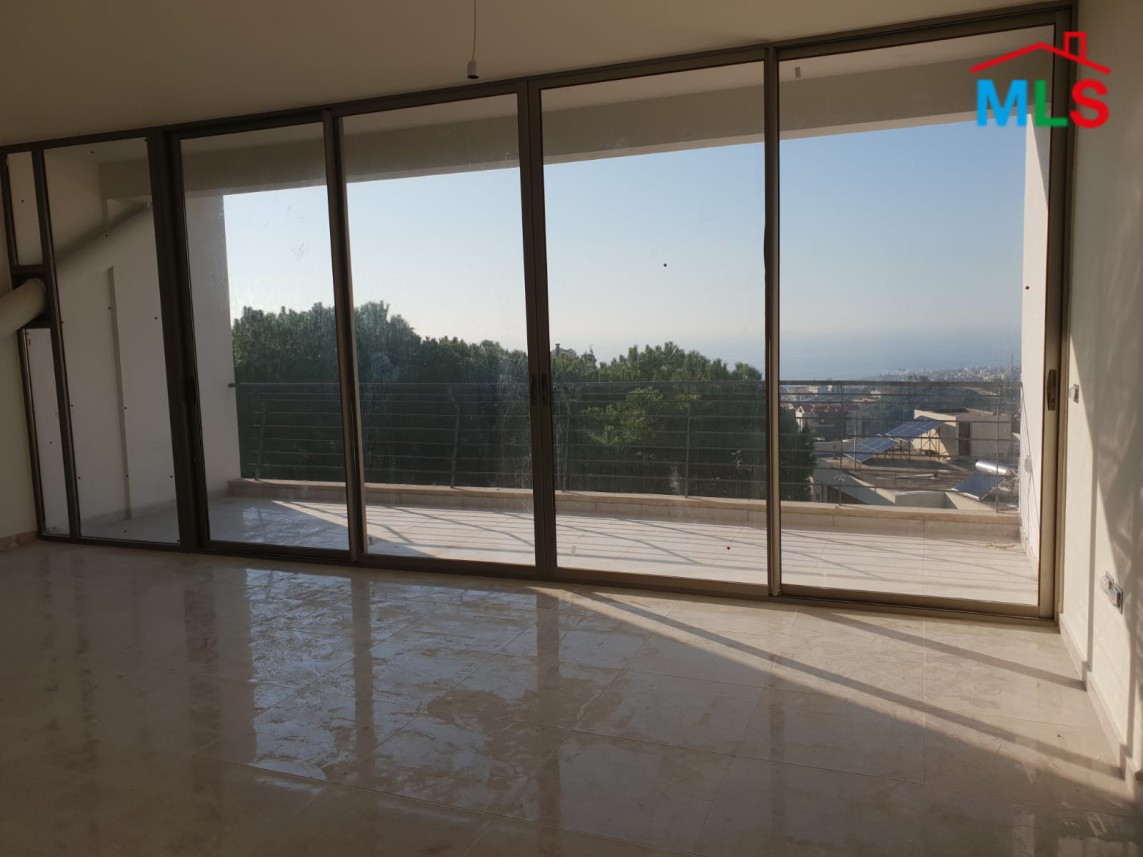 Brand new 3-Bedroom Apartment for Sale in Hboub