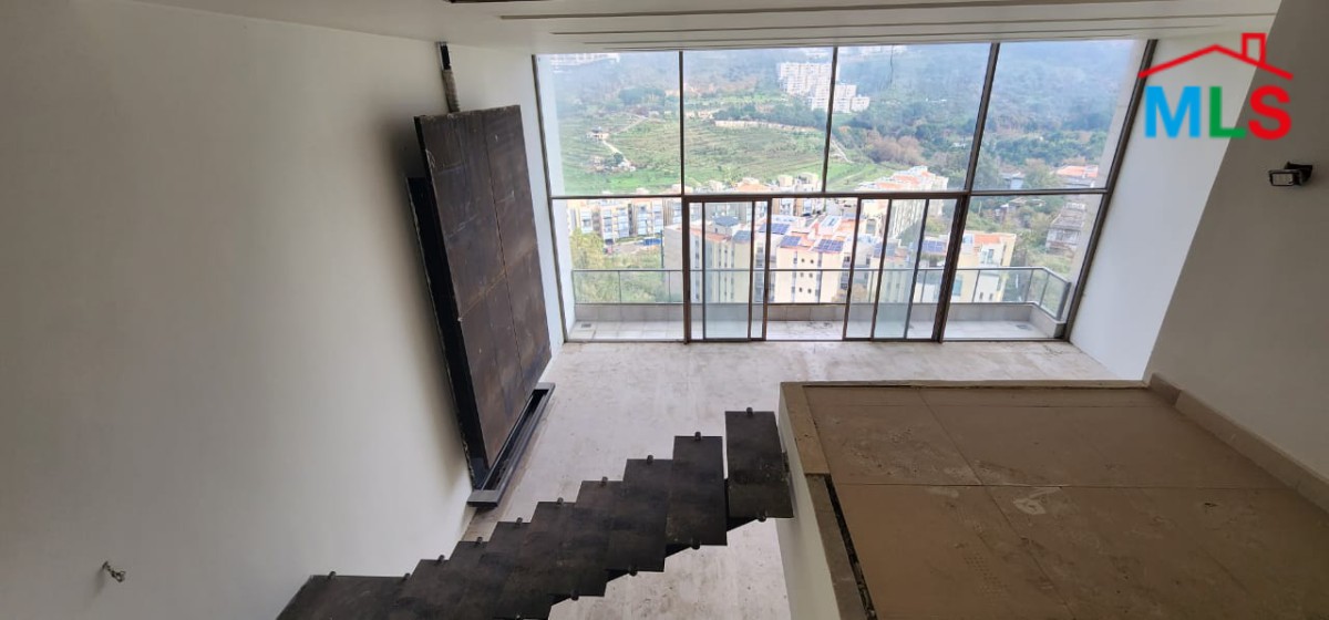 396 SQM Penthouse for Sale in Baabda