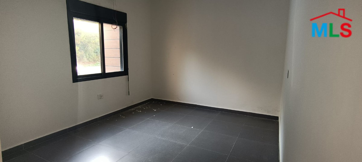 Wonderful Duplex for Sale in Maaysra with 40 sqm terrace