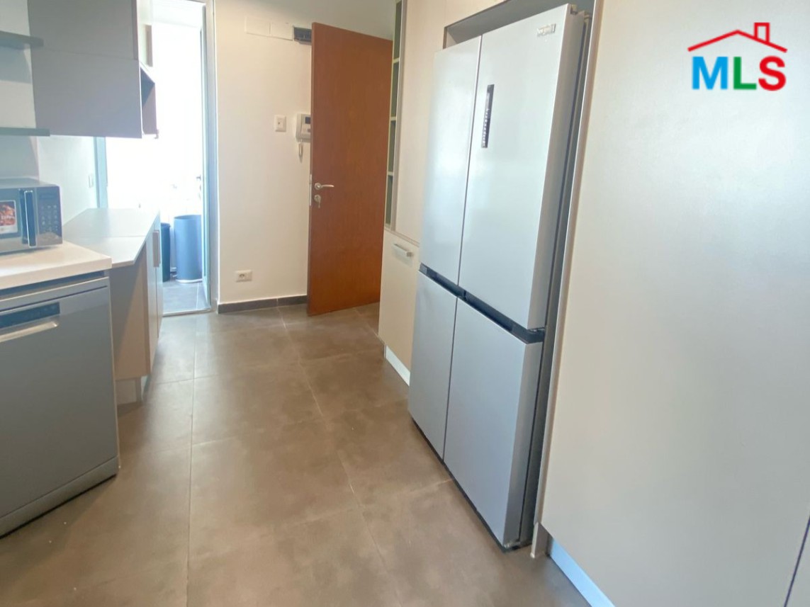 Unfurnished 3-Bedroom Apartment for Sale in Achrafieh, Sodeco