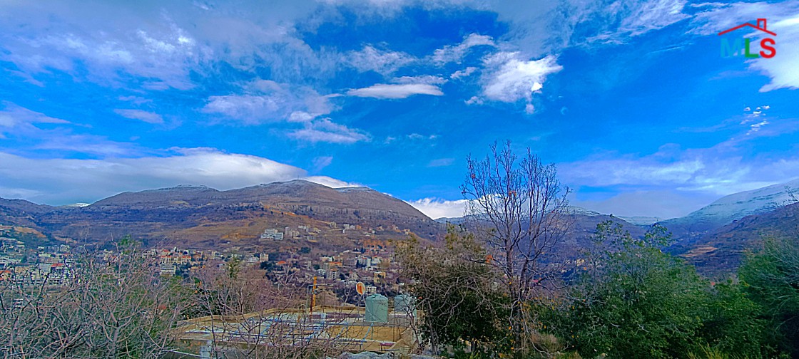 Villa zoning Land for Sale in a Prime Location in Kfardebian