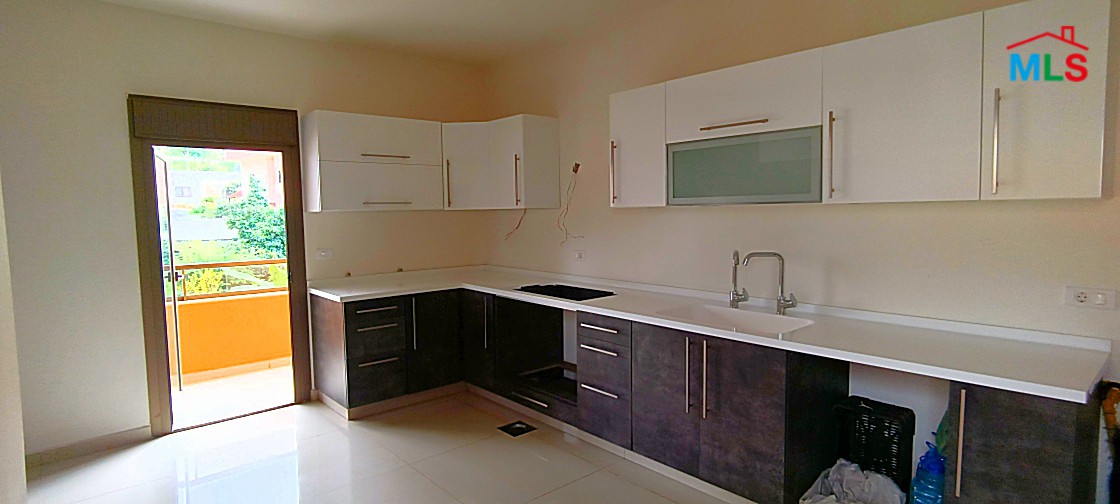 Super Deluxe Duplex For Sale in Bouar with a panoramic view